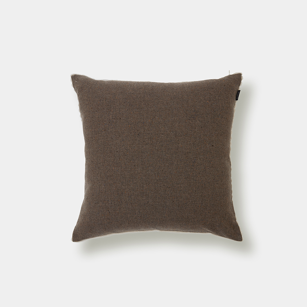 MELLOW CUSHION IVORY/BROWN MIX